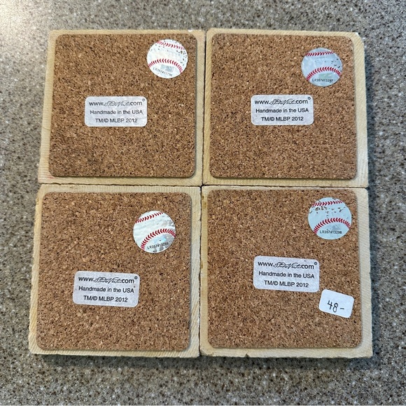 Cincinnati Reds Coasters, Set of 4 - Picture 2 of 6